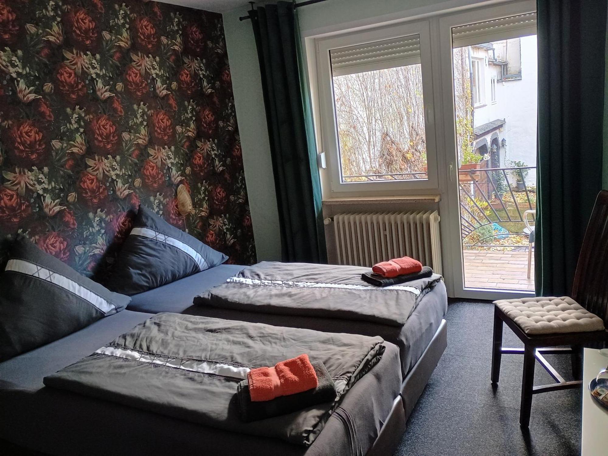 Gasthof Zur Grafschaft Veldenz Luaran gambar