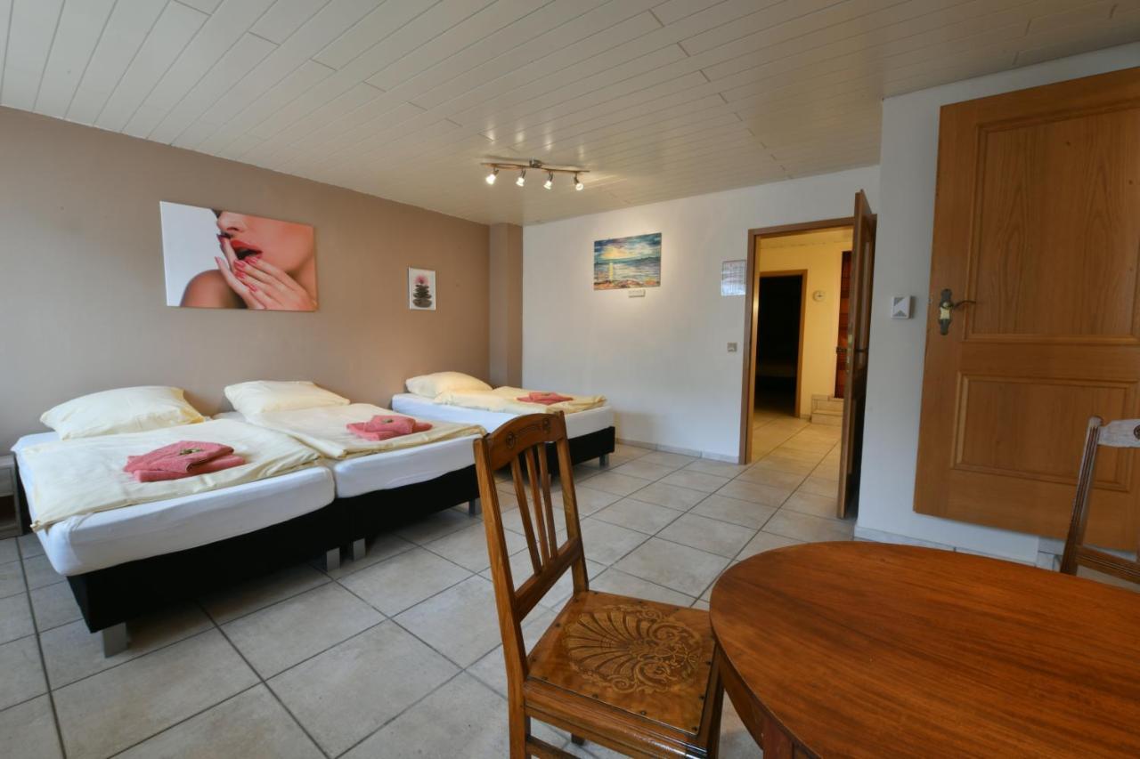 Gasthof Zur Grafschaft Veldenz Luaran gambar